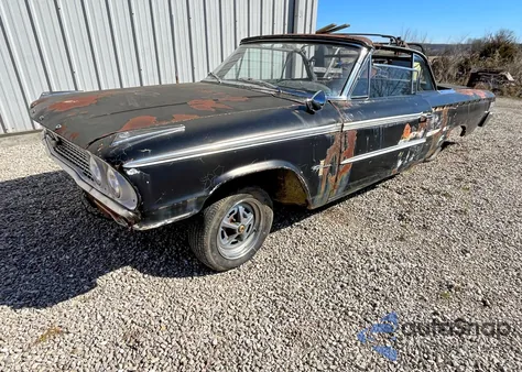 1963 Ford Galaxie 500 Convertible z USA, uszkodzony, nr VIN 3A65C160470
